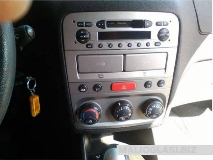 alfa romeo 147 1 6 t spark besplatni mali oglasi