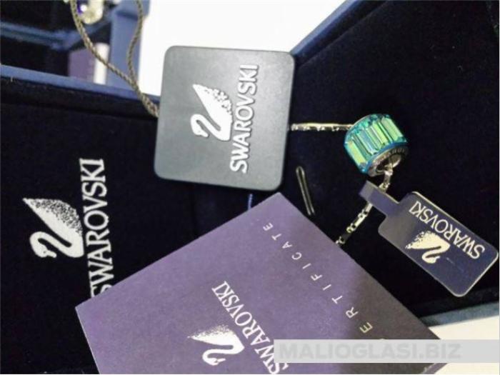 swarovski iogrlica privezak plavi točak  besplatni mali oglasi