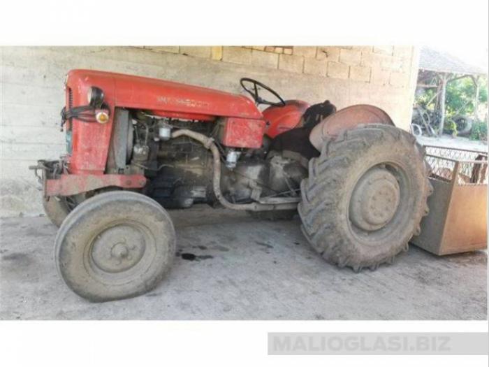 traktor 558 besplatni mali oglasi
