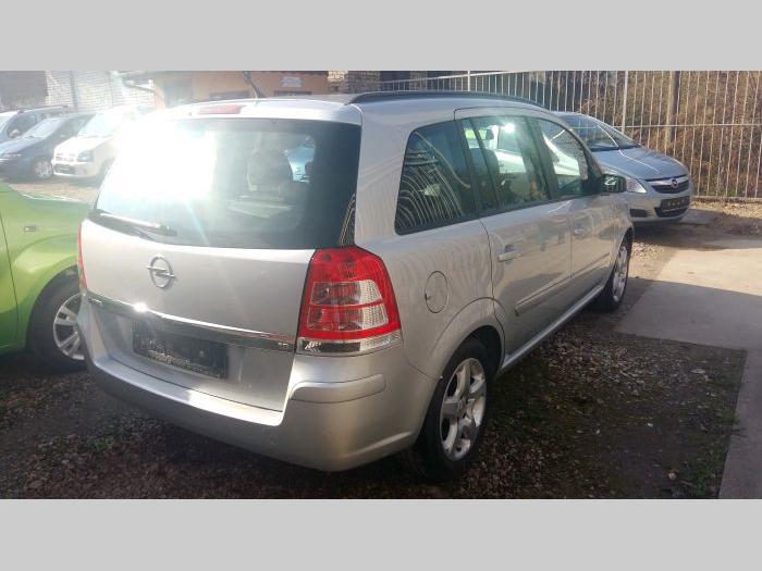 opel zafira besplatni mali oglasi
