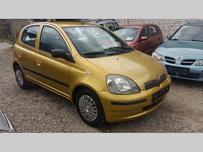 toyota yaris besplatni mali oglasi
