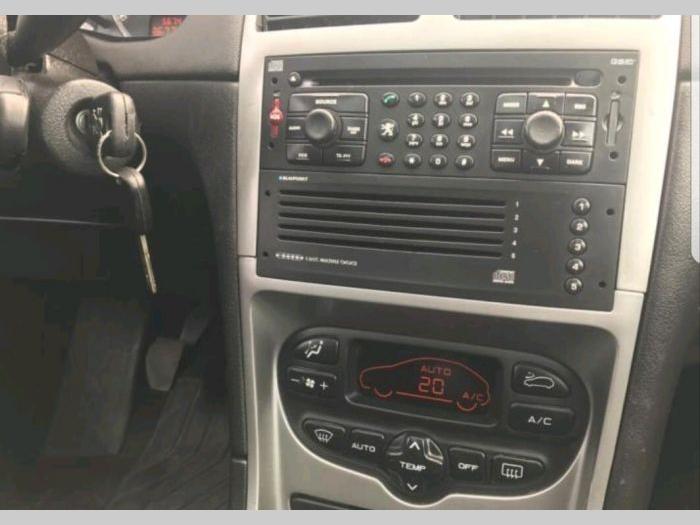 peugeot 307 sw hdi 66kw nawi besplatni mali oglasi