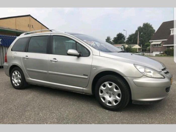 peugeot 307 sw hdi 66kw nawi besplatni mali oglasi