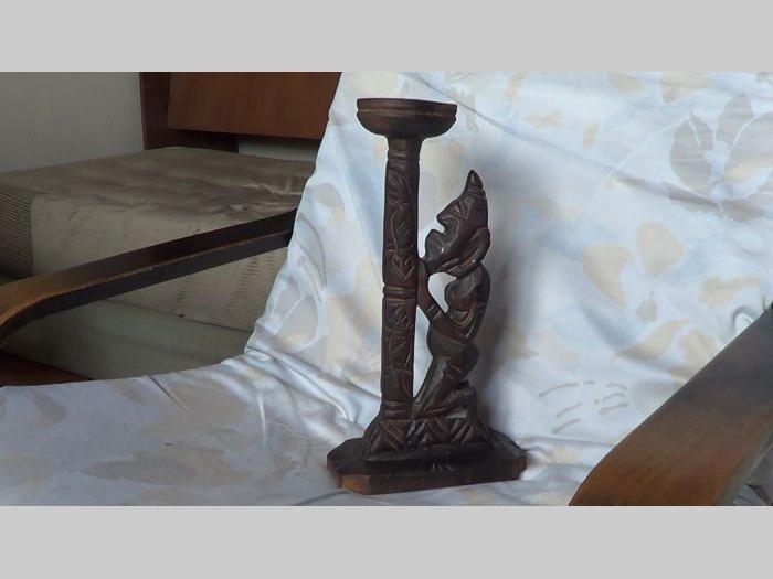 svećnjak duborez totem koji se moli besplatni mali oglasi