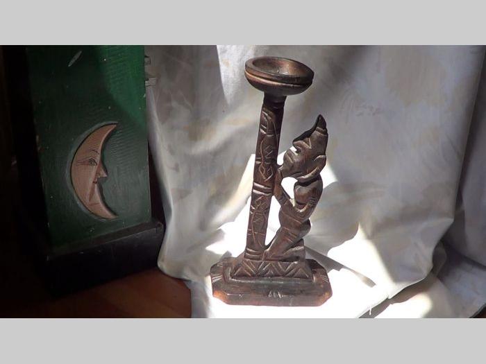 svećnjak duborez totem koji se moli besplatni mali oglasi