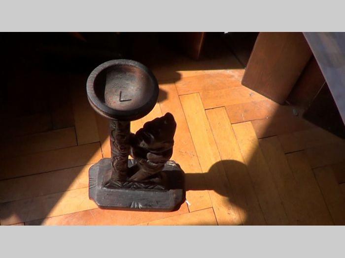 svećnjak duborez totem koji se moli besplatni mali oglasi