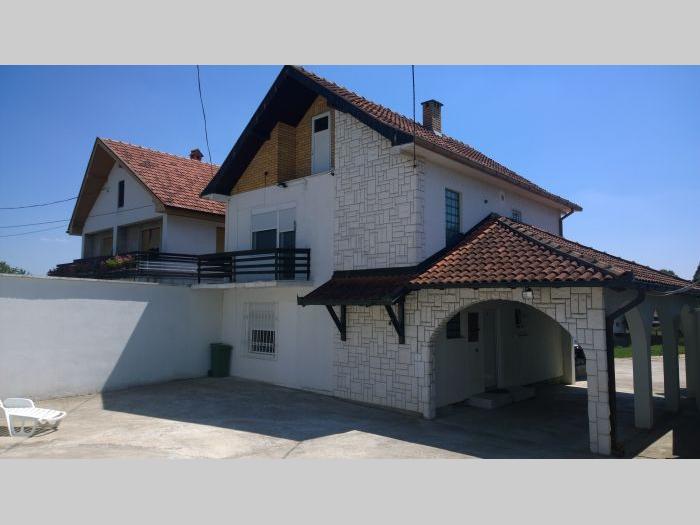 kuća mladenovac prelepa besplatni mali oglasi