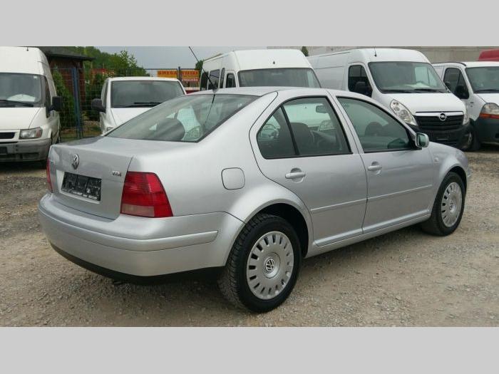 volkswagen bora besplatni mali oglasi
