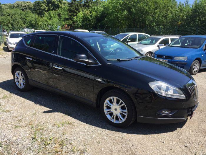 lancia delta 2 0 besplatni mali oglasi