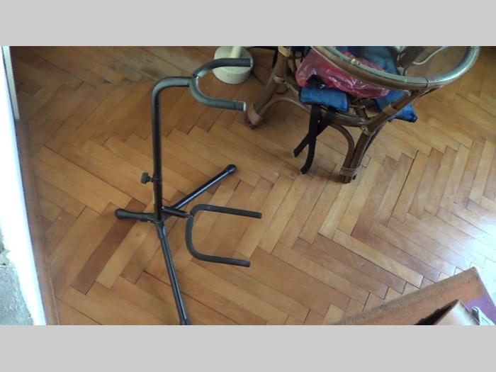 stalak za gitaru besplatni mali oglasi