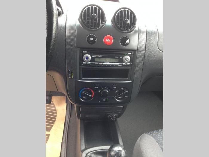 chevrolet kalos 1 2 besplatni mali oglasi
