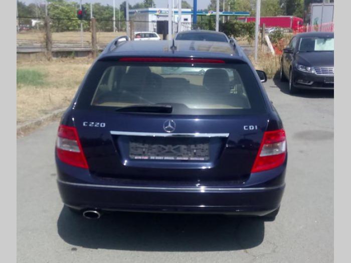 mercedes benz c 220 besplatni mali oglasi