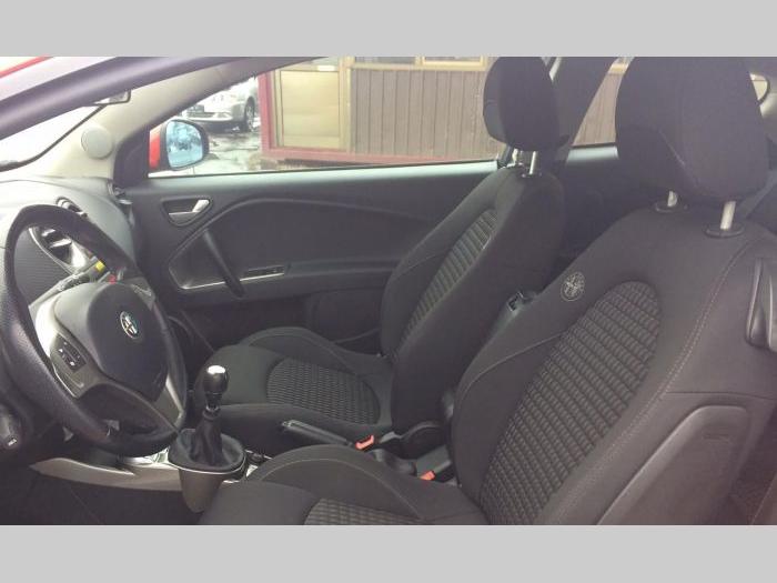 alfa romeo mito 1 4i turbo besplatni mali oglasi