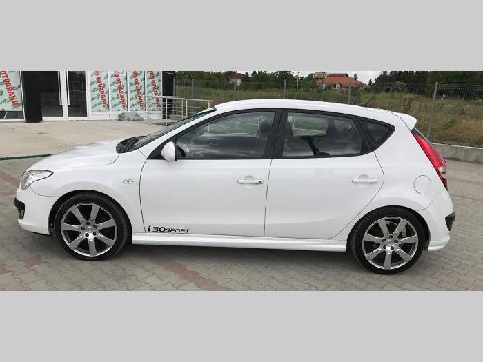 hyundai i30 1 6 crdi besplatni mali oglasi