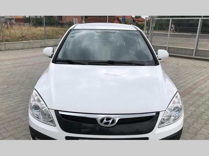 hyundai i30 1 6 crdi besplatni mali oglasi