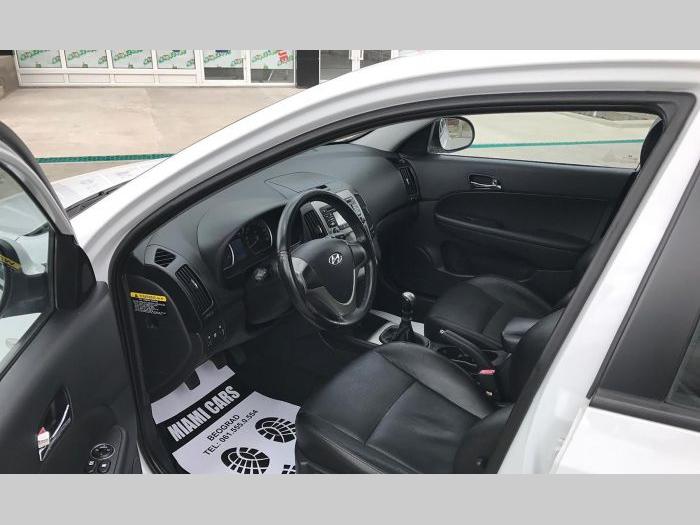 hyundai i30 1 6 crdi besplatni mali oglasi