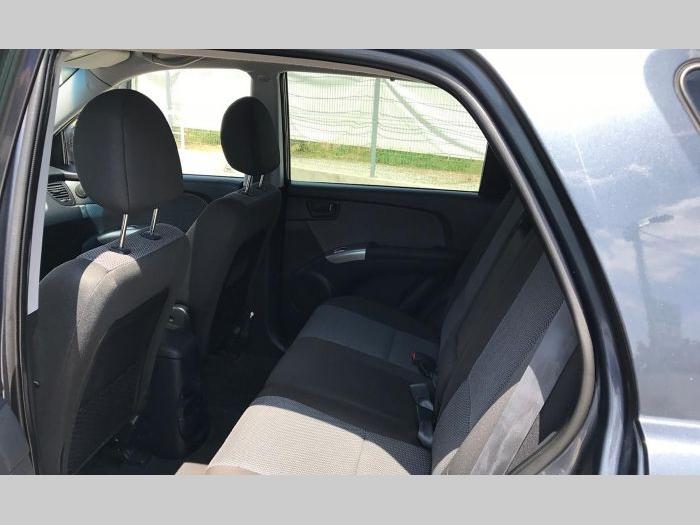 kia sportage 2 0crdi besplatni mali oglasi