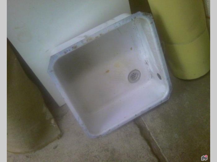 lavabo (metalni) besplatni mali oglasi