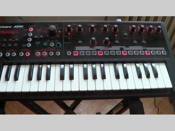 roland jd xi sintisajzer (uštedite 70 eur) besplatni mali oglasi
