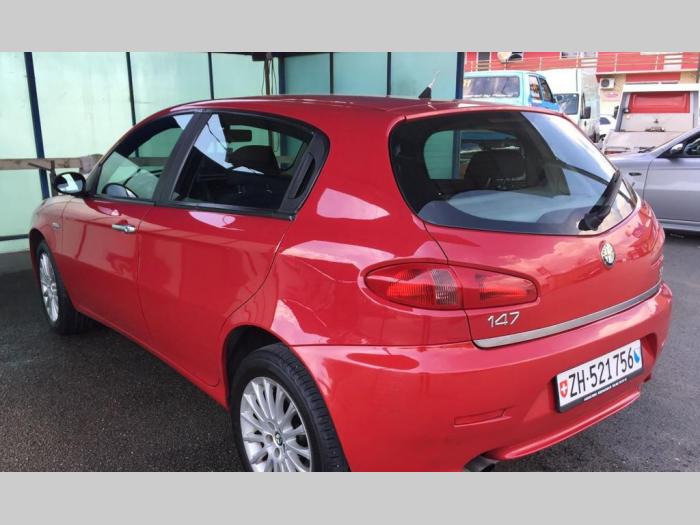 alfa romeo 147 1 9 jtdm 16v besplatni mali oglasi