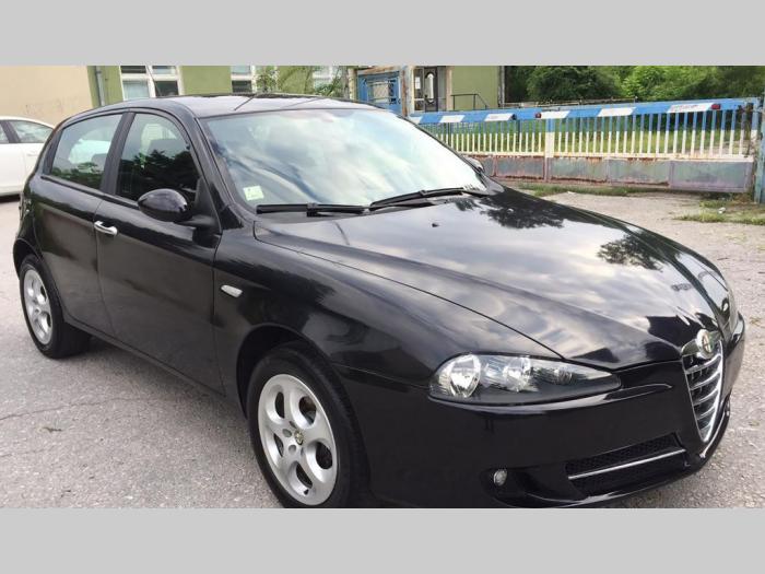 alfa romeo 147 1 6 besplatni mali oglasi