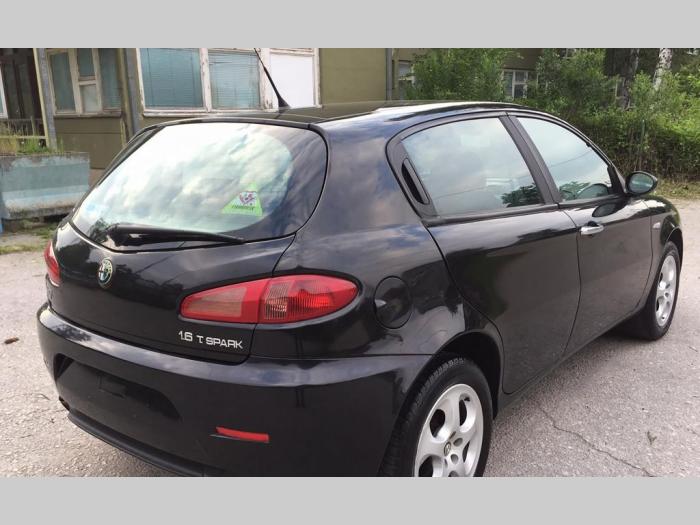 alfa romeo 147 1 6 besplatni mali oglasi