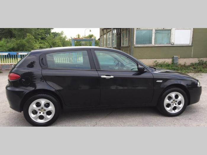 alfa romeo 147 1 6 besplatni mali oglasi