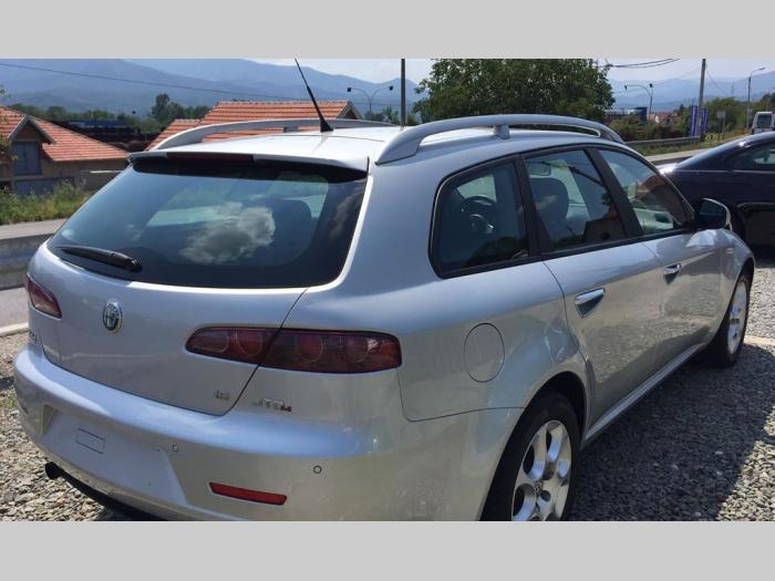 alfa romeo 159 1 9 besplatni mali oglasi