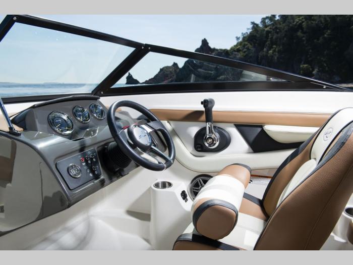 sea ray sea ray 210 spx besplatni mali oglasi