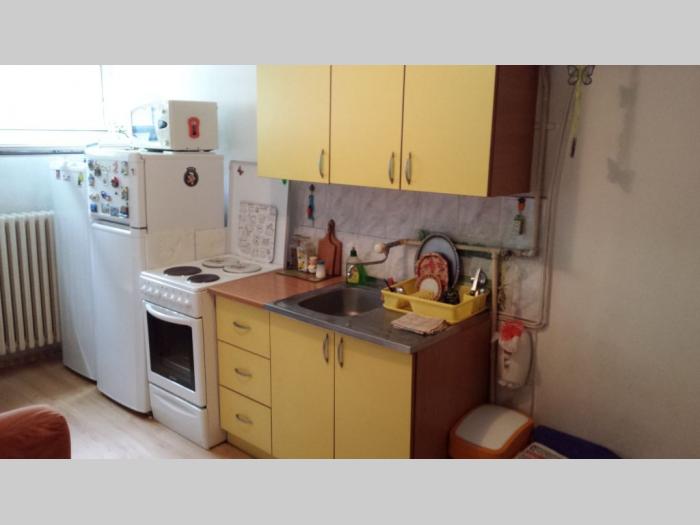 novi beograd, palmira toljatija, 34m2,1 5,sut 4, cg,uknjižen besplatni mali oglasi