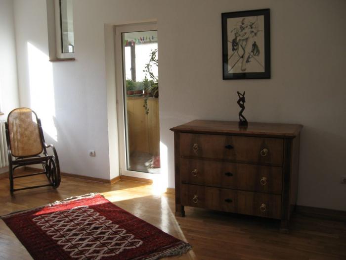 stari grad, svetogorska, 2 6, 250m2, 7 0, lift, cg, uknižen besplatni mali oglasi