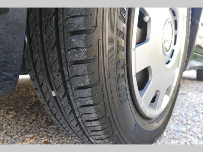 suzuki swift 1 3b besplatni mali oglasi