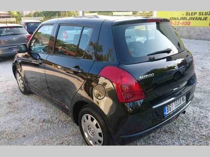 suzuki swift 1 3b besplatni mali oglasi