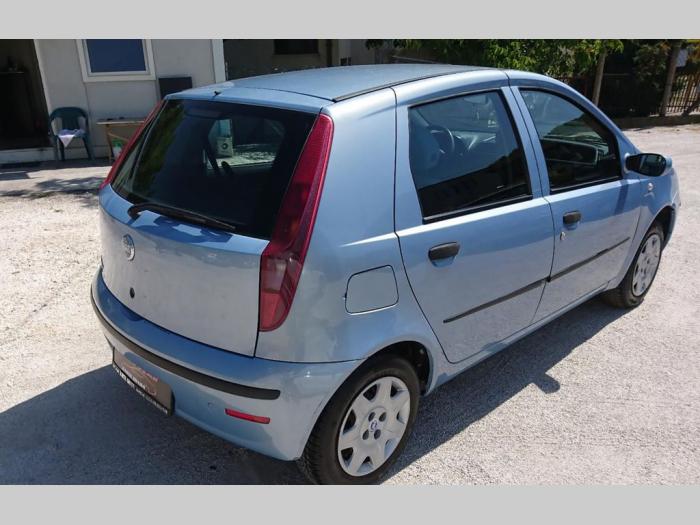 fiat punto 1 2 besplatni mali oglasi