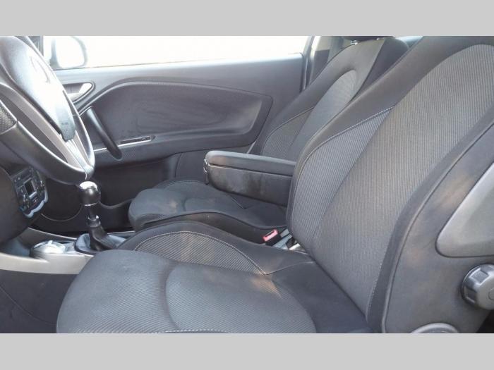 alfa romeo mito 1 4 b besplatni mali oglasi