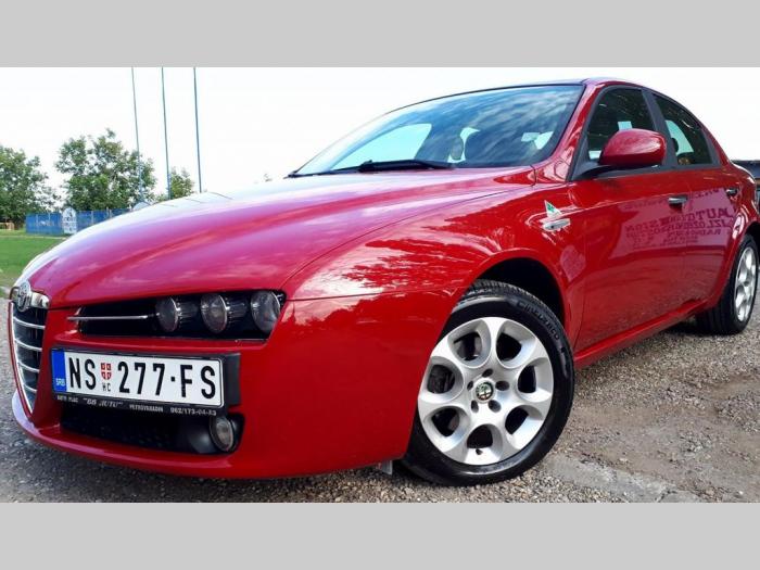 alfa romeo 159 1 9 besplatni mali oglasi