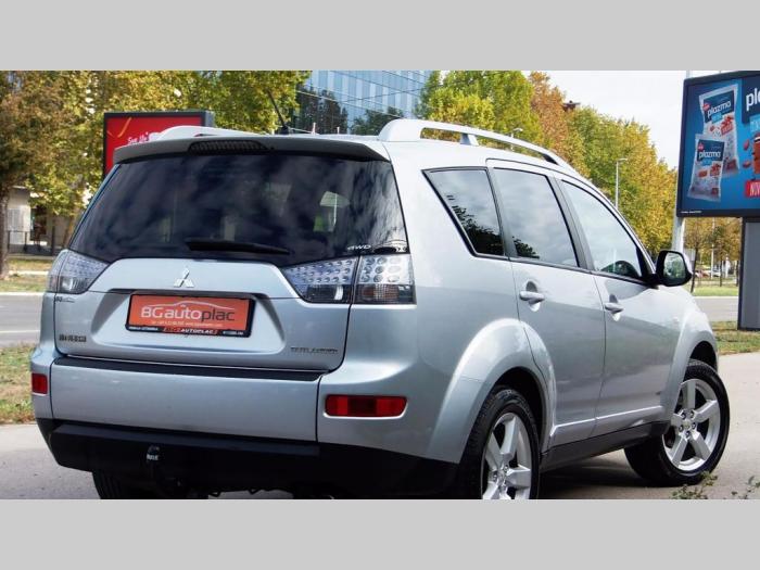 mitsubishi outlander 2 0 besplatni mali oglasi