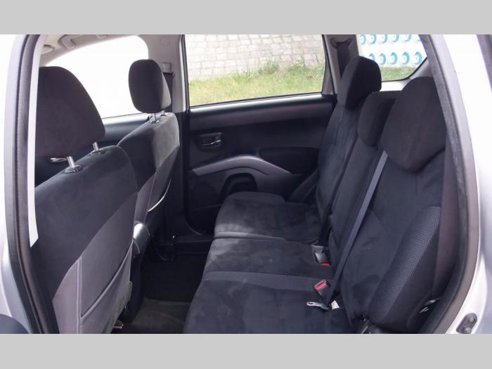 mitsubishi outlander 2 0 besplatni mali oglasi