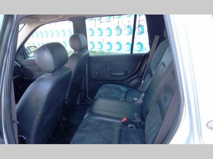 land rover freelander 2 0 besplatni mali oglasi