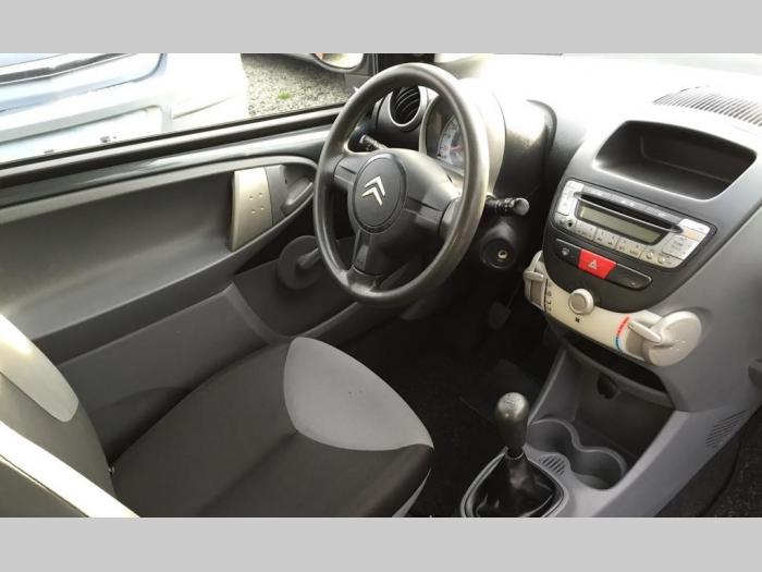 citroen c1 1 0 besplatni mali oglasi