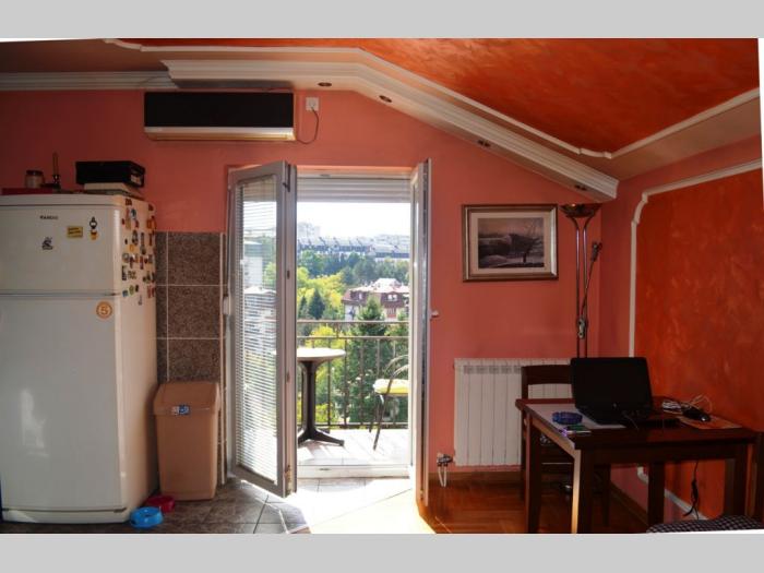 kanarevo brdo, roze luksemburg, 2 5, 55 m2 besplatni mali oglasi