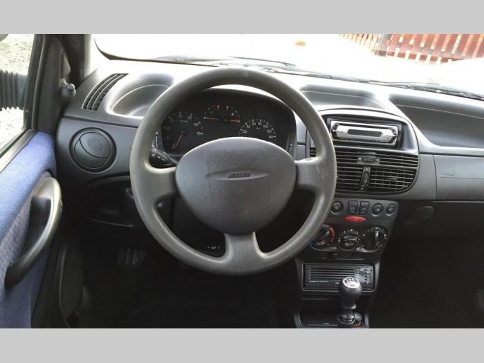 fiat punto 1 2 besplatni mali oglasi