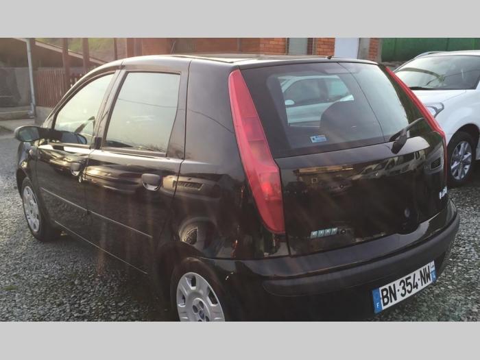 fiat punto 1 2 besplatni mali oglasi