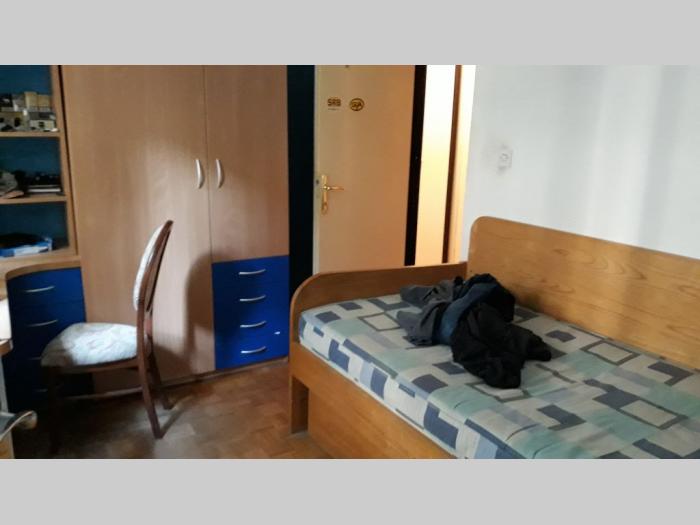cerak vinogradi, omorike, 3 5, 73m2, pr 3, uknjizen besplatni mali oglasi