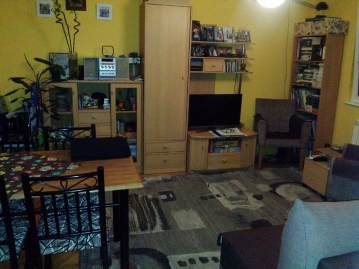 cerak, žarkovo, šavnička, 36m2,1 5, 1 3, odličan besplatni mali oglasi