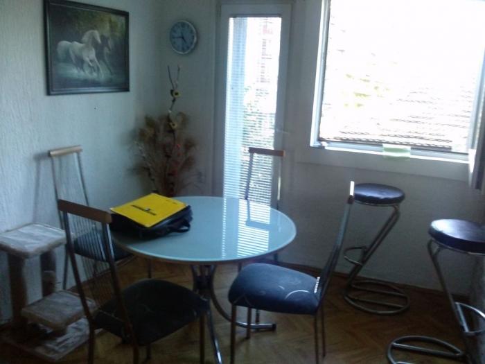bele vode, vodovodska, 54m2, 1 3, 2 5, uknjižen besplatni mali oglasi