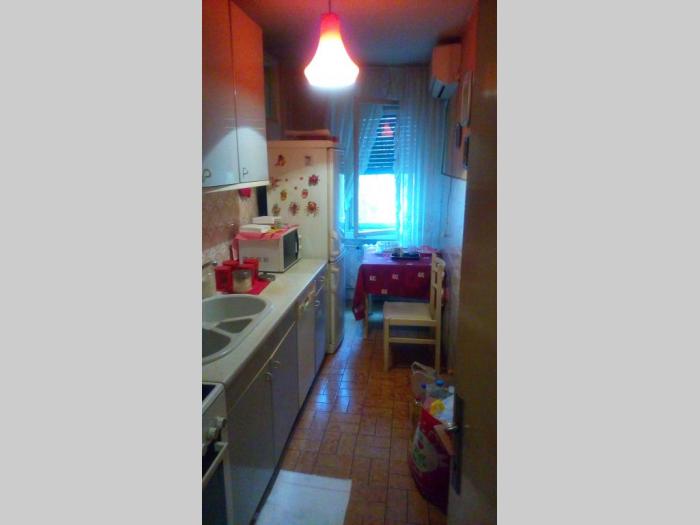 lion, b kralja aleksandra, 5 8, 56m2, 2 0, lift, cg besplatni mali oglasi