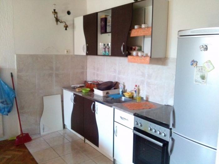 cerak, stojana matića, 2 5, 52m2, ptk 4 besplatni mali oglasi