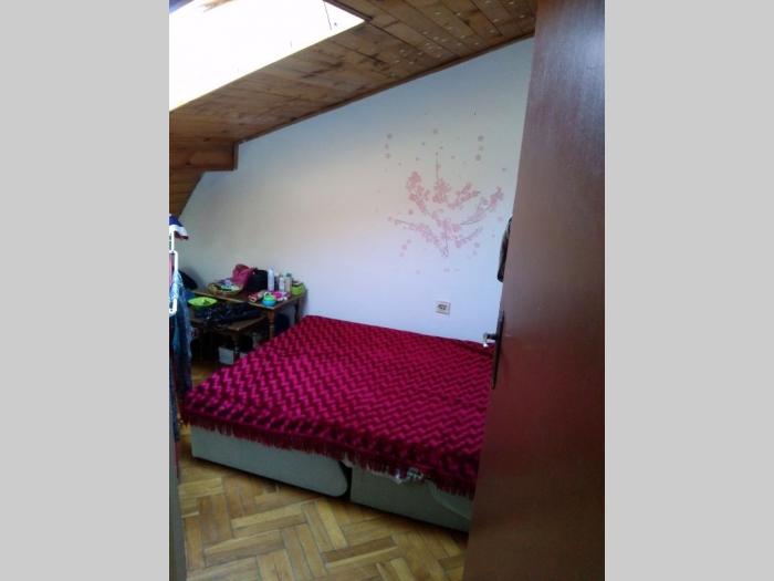 cerak, stojana matića, 2 5, 52m2, ptk 4 besplatni mali oglasi