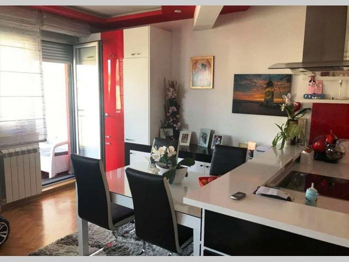 banovo brdo, praška, lux 2 5, 3 6 besplatni mali oglasi